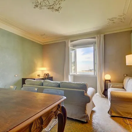 Apartamento Le Sorelle - Elegant Beachfront