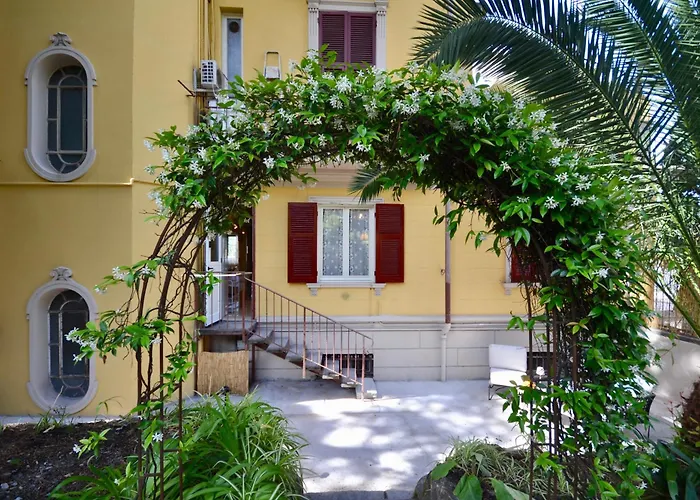 Appartamento Le Sorelle - Elegante Fronte Mare - 6 Posti Letto - Con Posto Auto Privato Rapallo